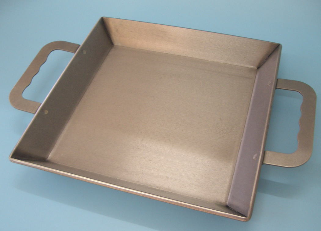 鉄鍋(6㎜厚)蓋付 モツ鍋・スキヤキ・うどんすきなどの鍋料理に最適 